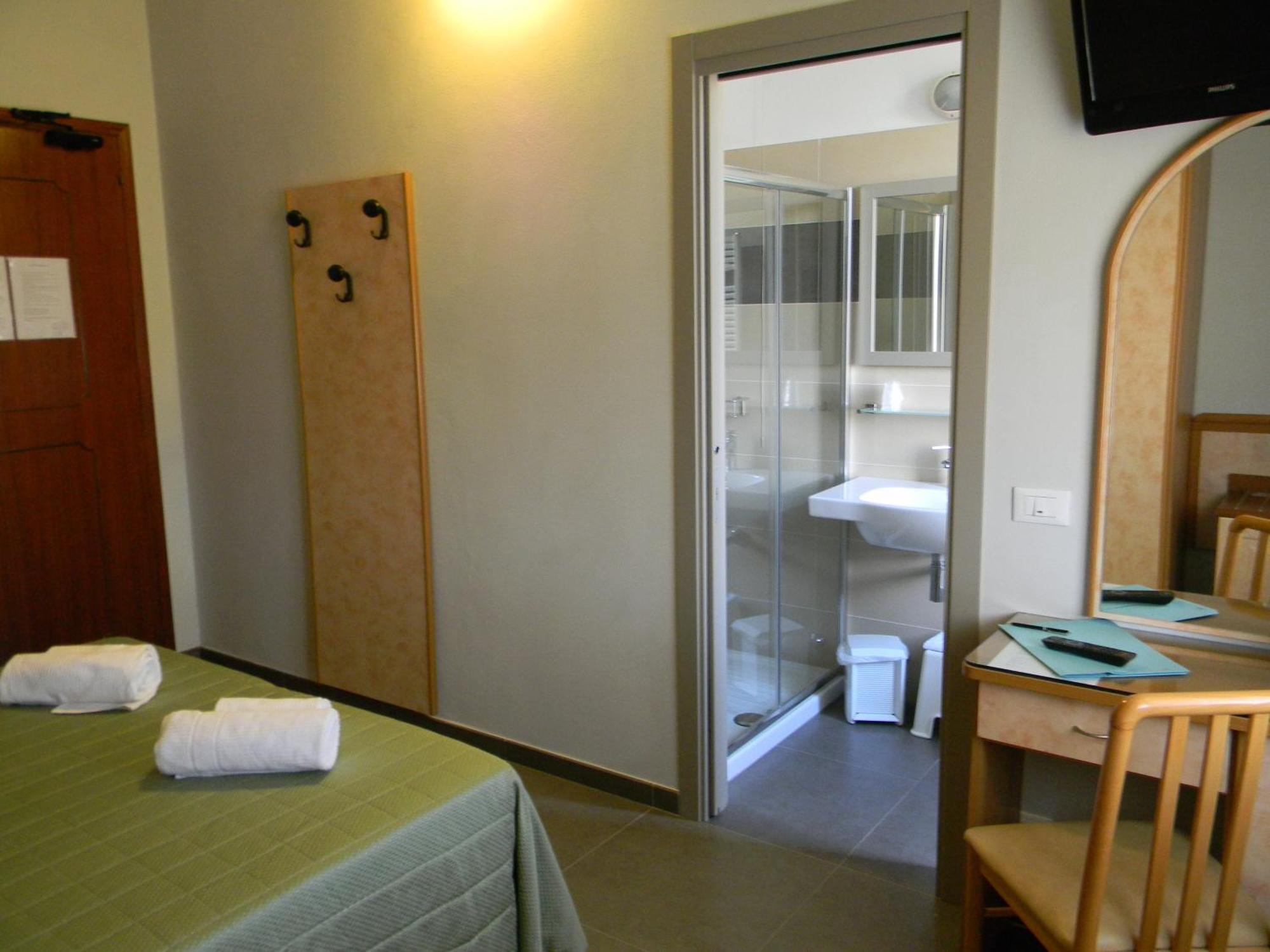 Hotel Parma Mare Marina di Massa Pokój zdjęcie