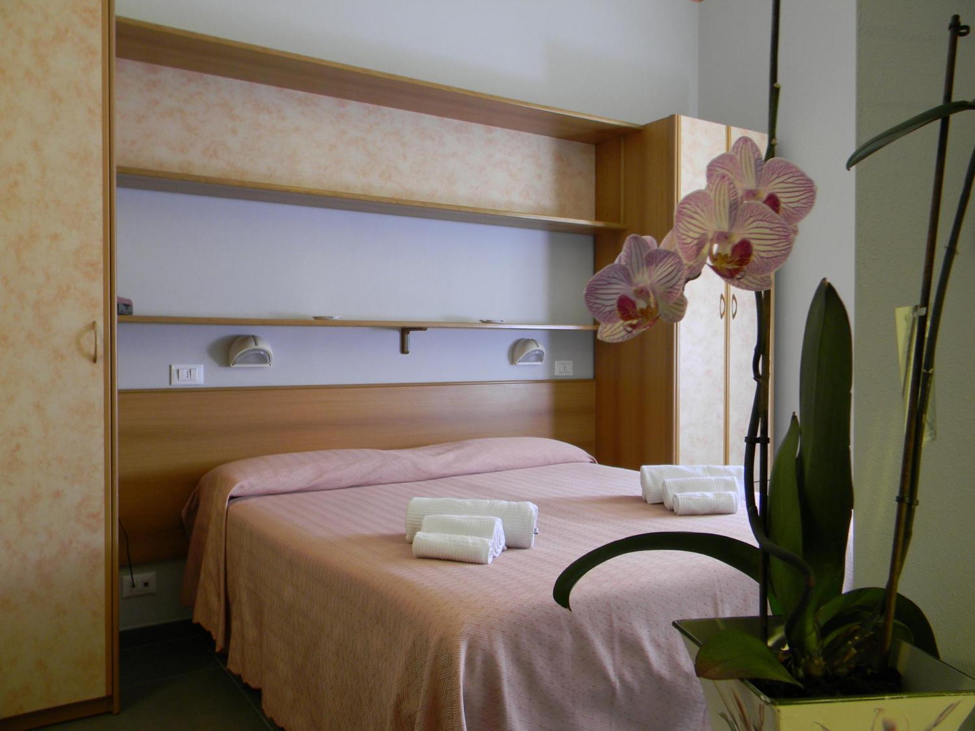 Hotel Parma Mare Marina di Massa Pokój zdjęcie