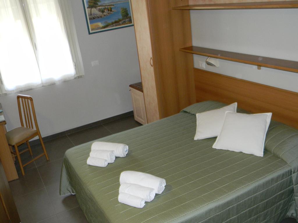 Hotel Parma Mare Marina di Massa Pokój zdjęcie