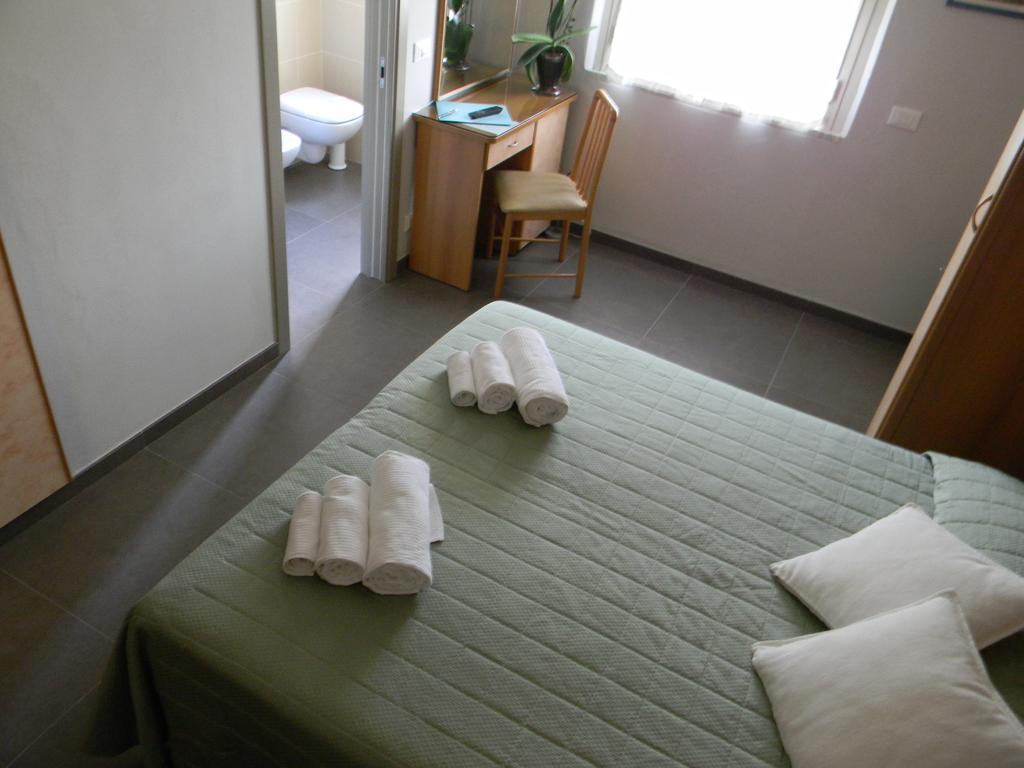 Hotel Parma Mare Marina di Massa Pokój zdjęcie