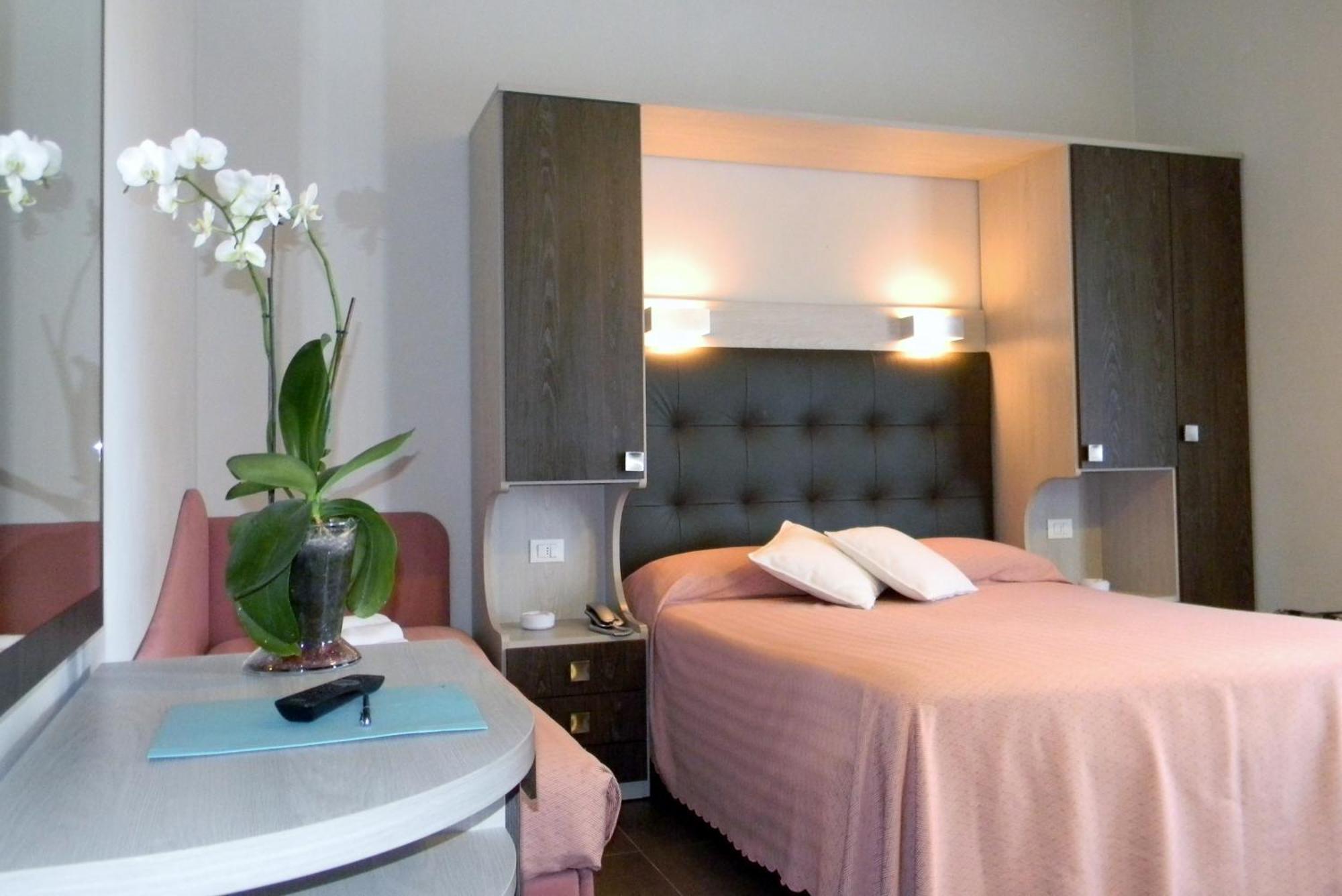 Hotel Parma Mare Marina di Massa Zewnętrze zdjęcie