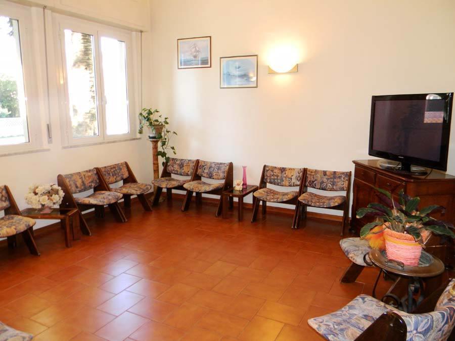 Hotel Parma Mare Marina di Massa Zewnętrze zdjęcie