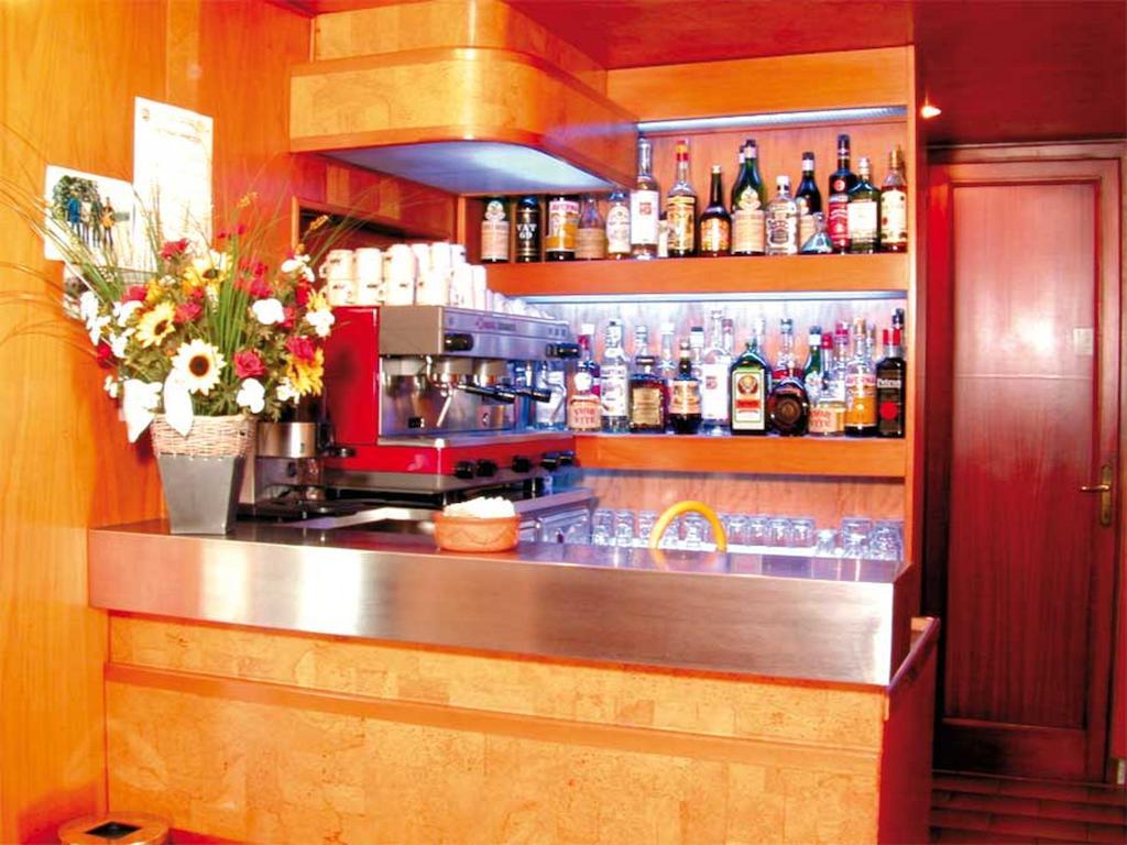 Hotel Parma Mare Marina di Massa Zewnętrze zdjęcie