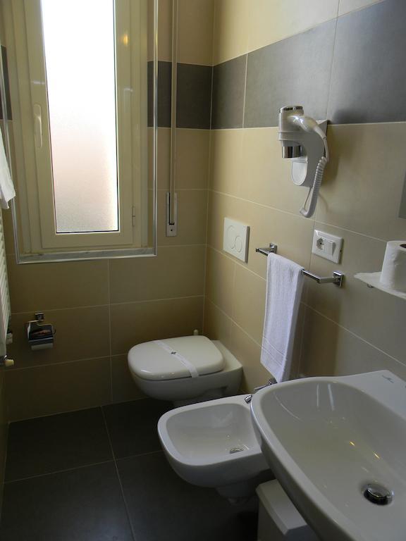 Hotel Parma Mare Marina di Massa Pokój zdjęcie