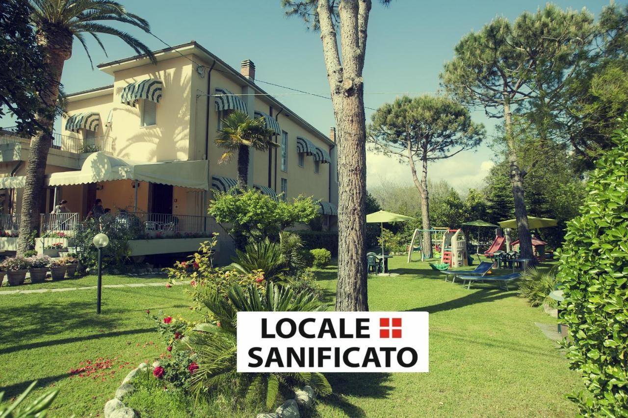 Hotel Parma Mare Marina di Massa Zewnętrze zdjęcie